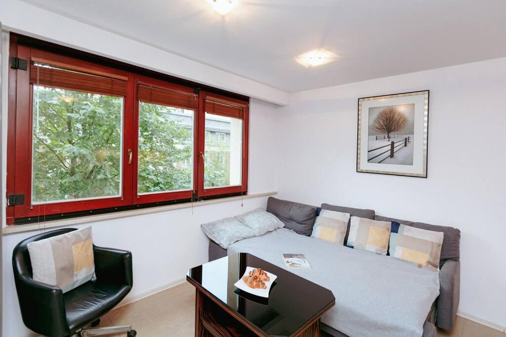 In The Heart Of Warsaw! Apartment Warschau